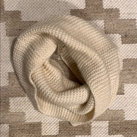 H&M scarf